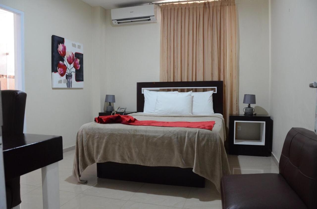 Hostal San Francisco De Asis 산토도밍고 외부 사진