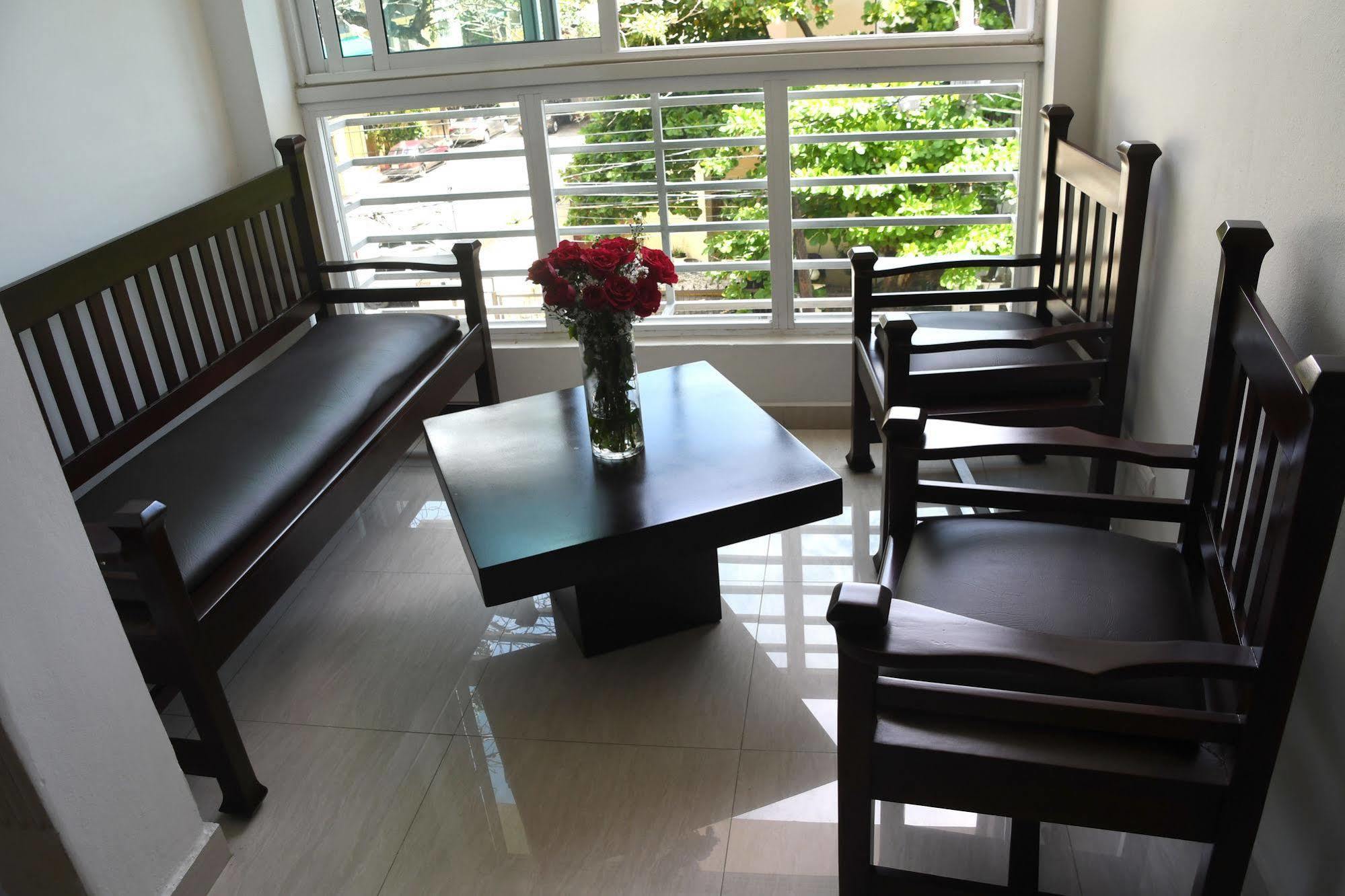 Hostal San Francisco De Asis 산토도밍고 외부 사진
