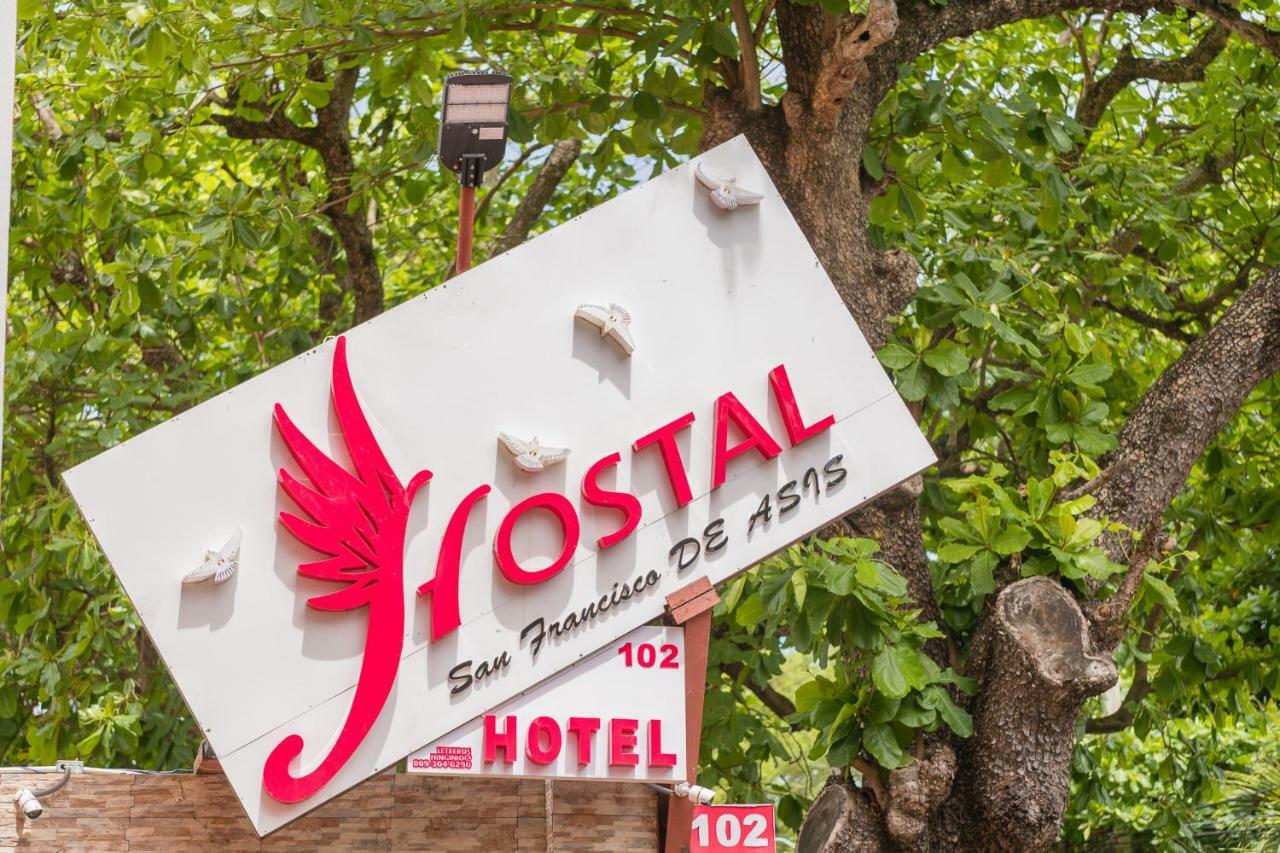 Hostal San Francisco De Asis 산토도밍고 외부 사진