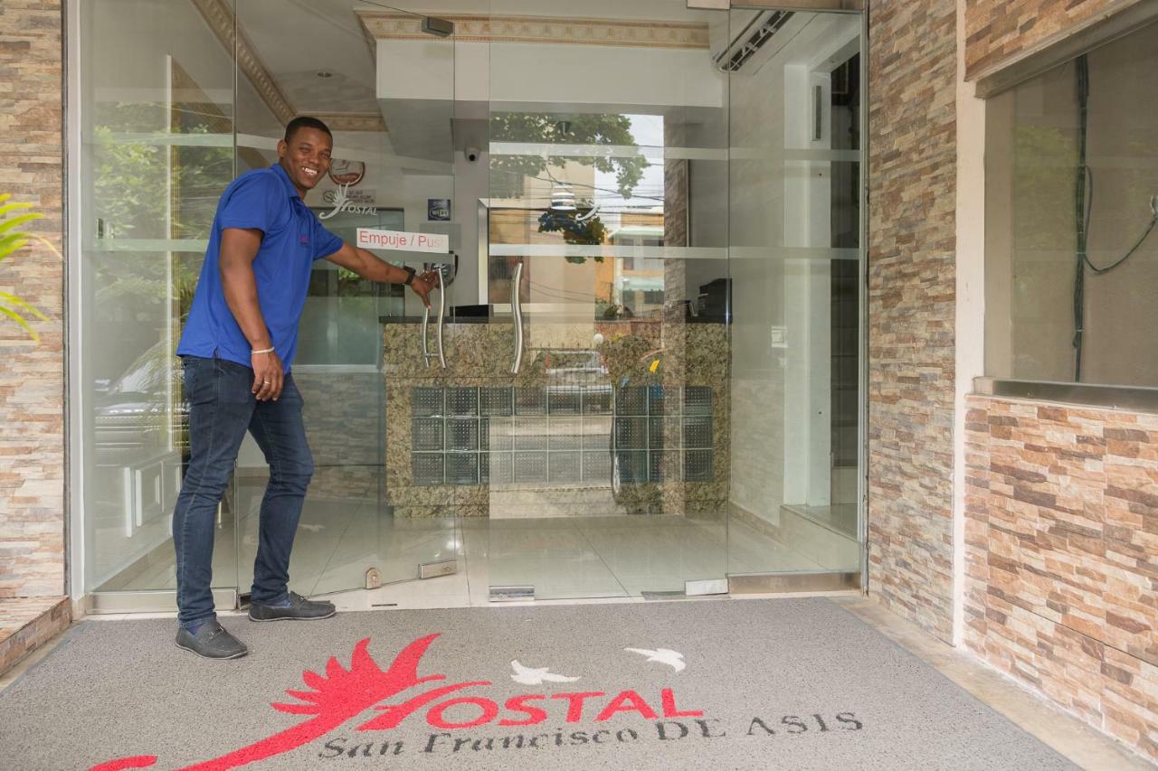 Hostal San Francisco De Asis 산토도밍고 외부 사진